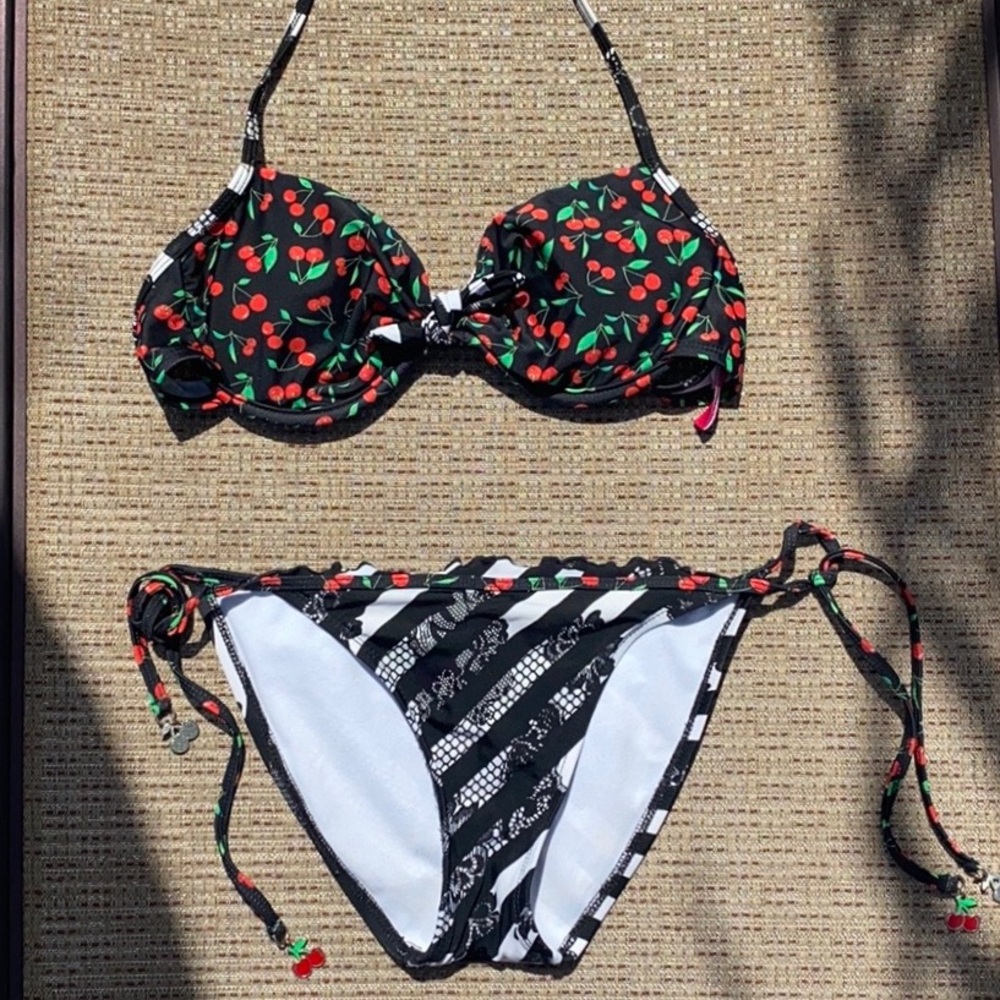 Cherry 🍒 and stripe bikini set